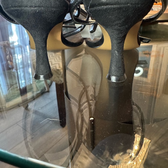 Mango Sleek Black Sandals - Picture 3 of 4